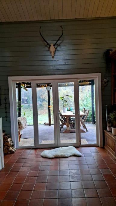 Comfortable Chalet In A Unique Location In Forest Essen Dış mekan fotoğraf